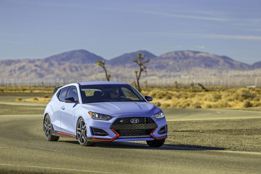  Hyundai Veloster N 2018 года  (NA) (фото 31 из 85)